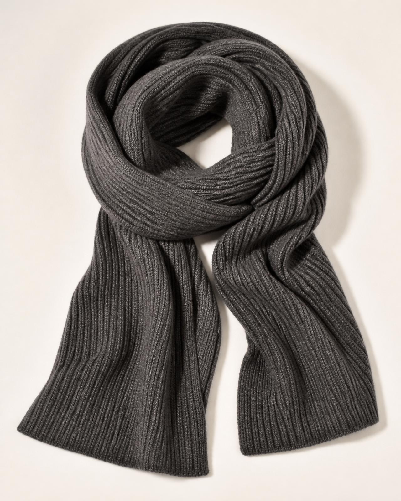 Novenza Ribbed Scarf